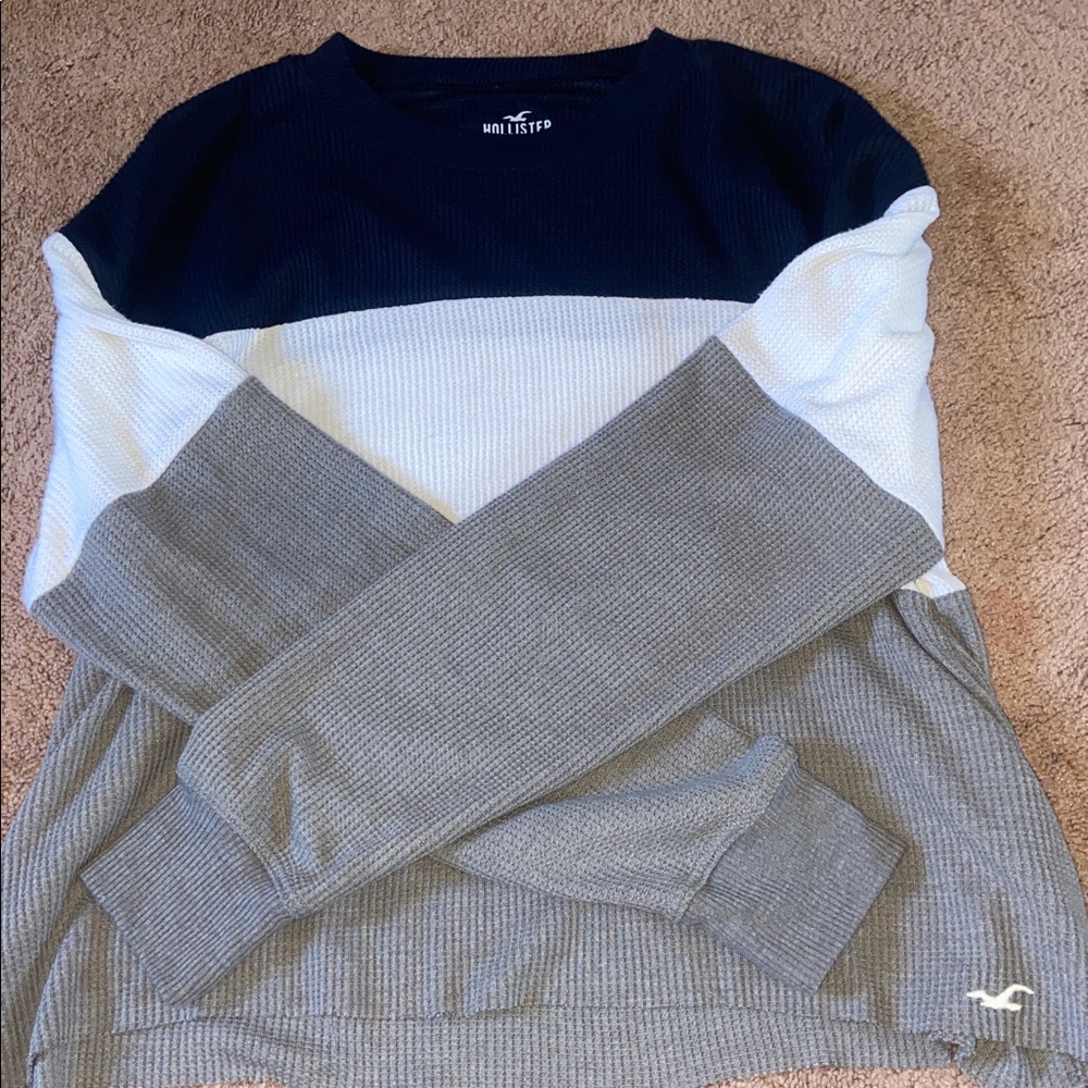 Hollister Navy and Gray Colorblock Pullover